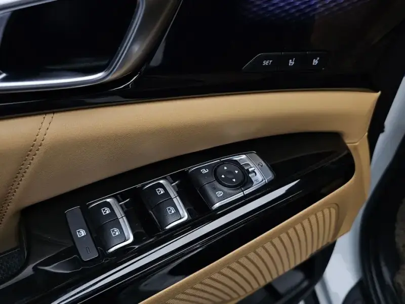 2022 Kia Carnival с пробегом 110 970 км