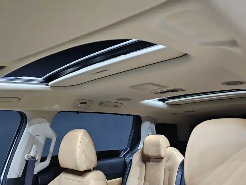 2022 Kia Carnival с пробегом 110 970 км