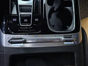 2022 Kia Carnival с пробегом 110 970 км
