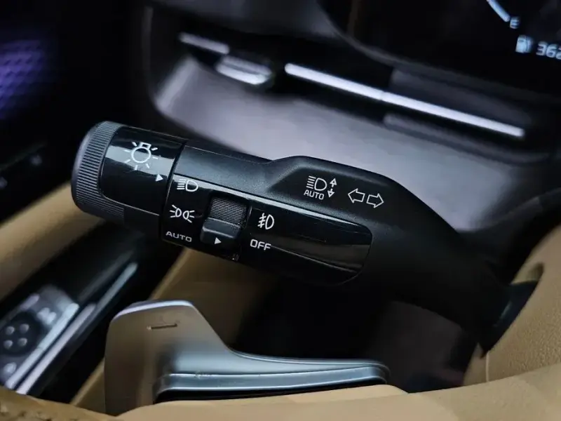 2022 Kia Carnival с пробегом 110 970 км