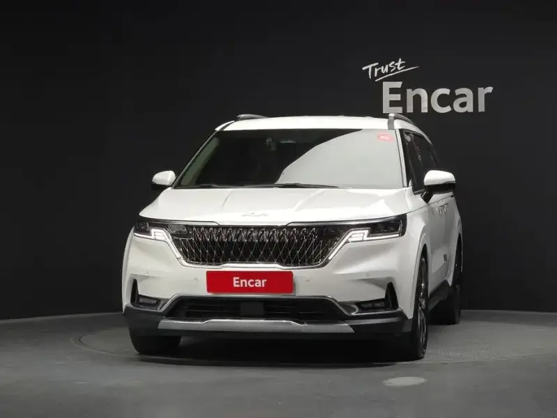 2021 Kia Carnival с пробегом 68 041 км