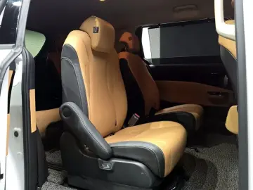 2021 Kia Carnival с пробегом 68 041 км