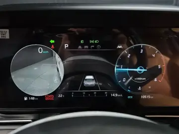 2023 Kia Carnival с пробегом 10 515 км