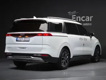 2022 Kia Carnival с пробегом 107 186 км