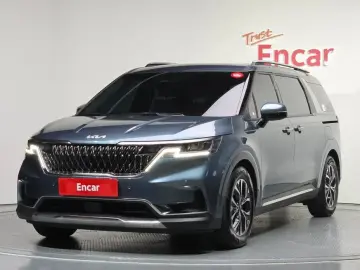 2022 Kia Carnival с пробегом 83 678 км