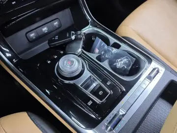 2022 Kia Carnival с пробегом 85 839 км