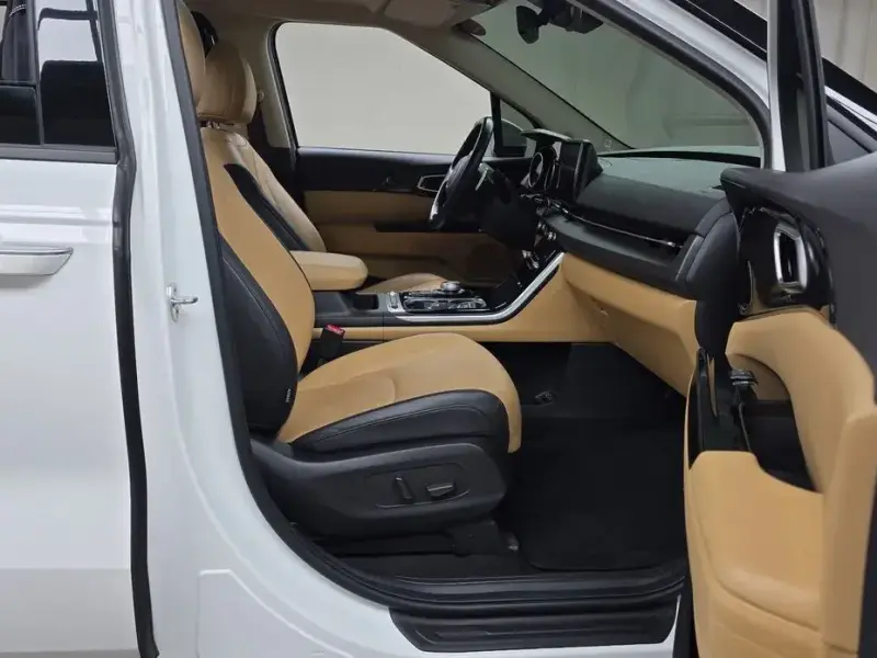 2022 Kia Carnival с пробегом 85 839 км