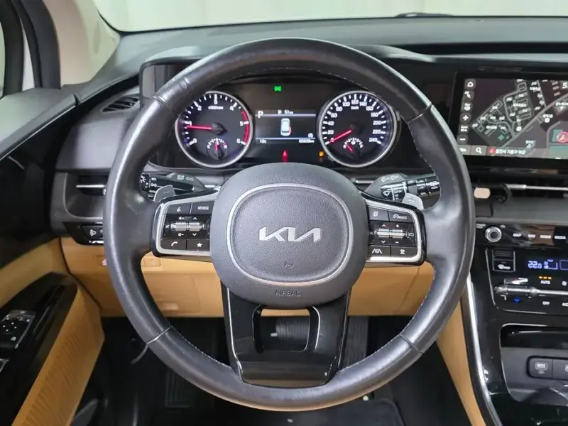 2022 Kia Carnival с пробегом 85 839 км