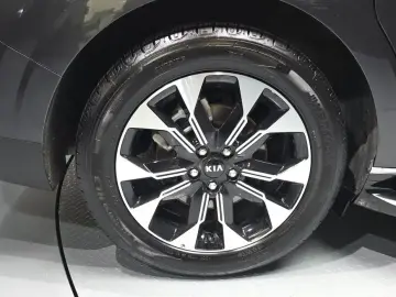 2021 Kia Carnival с пробегом 71 143 км