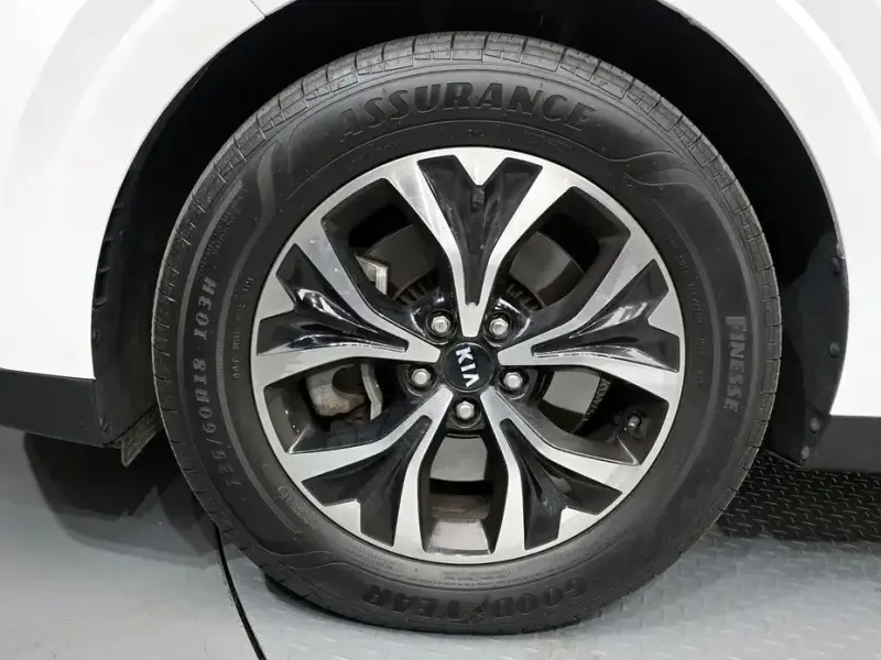2021 Kia Carnival с пробегом 89 445 км