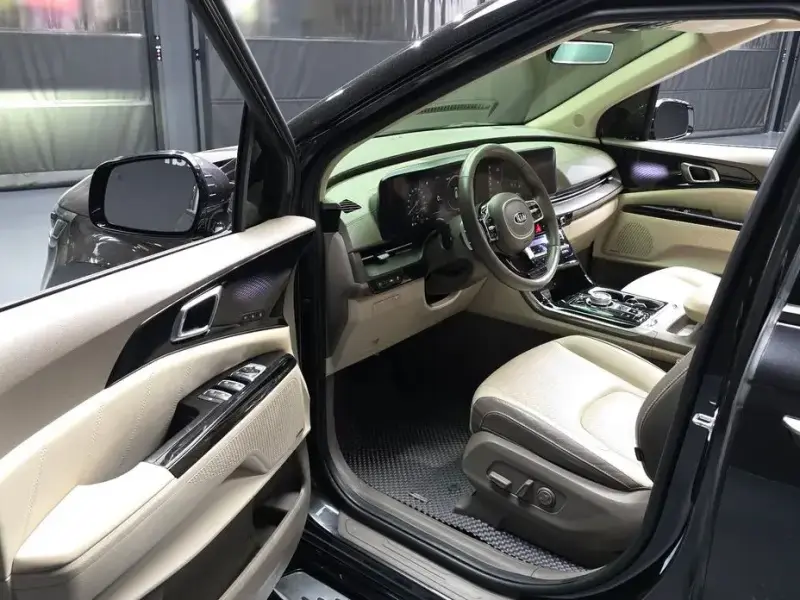 2021 Kia Carnival с пробегом 71 143 км