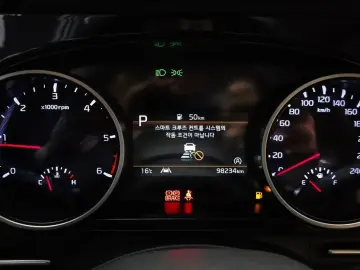 2022 Kia Carnival с пробегом 98 234 км