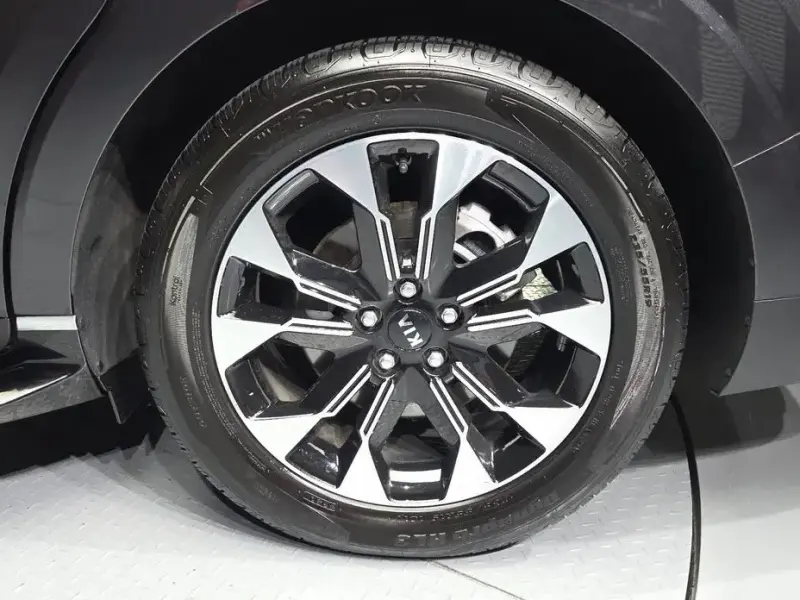 2021 Kia Carnival с пробегом 71 143 км
