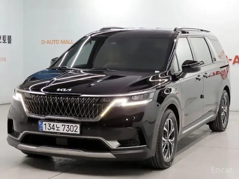 2022 Kia Carnival с пробегом 65 622 км