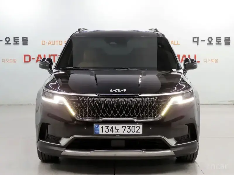 2022 Kia Carnival с пробегом 65 622 км