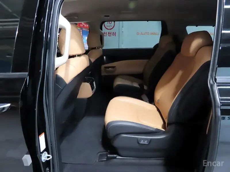 2022 Kia Carnival с пробегом 65 622 км