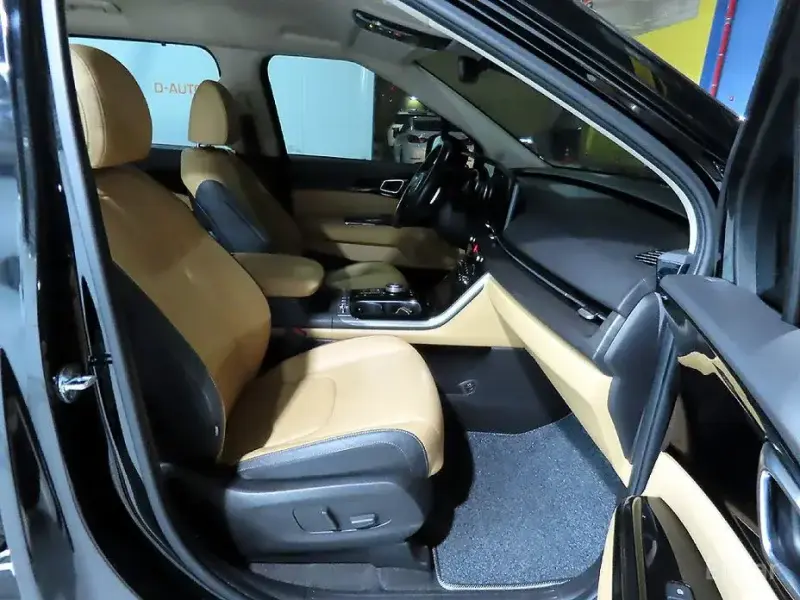 2022 Kia Carnival с пробегом 65 622 км