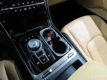 2022 Kia Carnival с пробегом 65 622 км