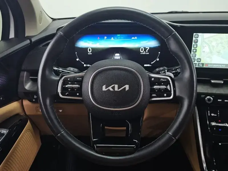 2022 Kia Carnival с пробегом 86 643 км