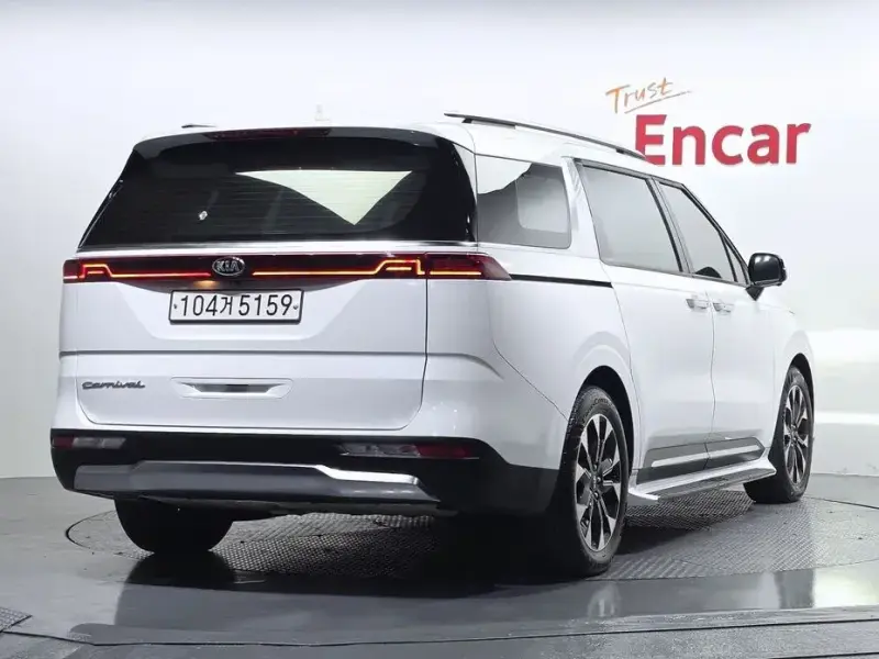 2021 Kia Carnival с пробегом 144 232 км