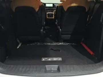 2022 Kia Carnival с пробегом 86 643 км