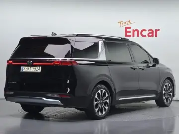 2021 Kia Carnival с пробегом 122 506 км