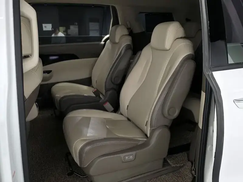 2021 Kia Carnival с пробегом 144 232 км