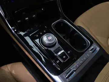 2021 Kia Carnival с пробегом 122 506 км