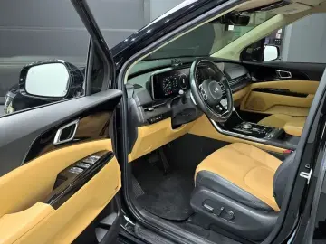 2021 Kia Carnival с пробегом 122 506 км