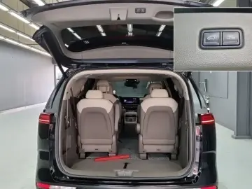 2023 Kia Carnival с пробегом 81 183 км