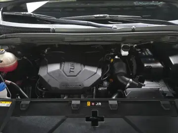 2022 Kia Carnival с пробегом 75 415 км