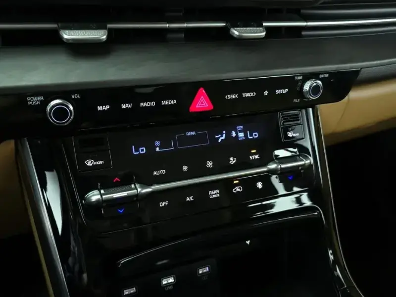 2021 Kia Carnival с пробегом 122 506 км