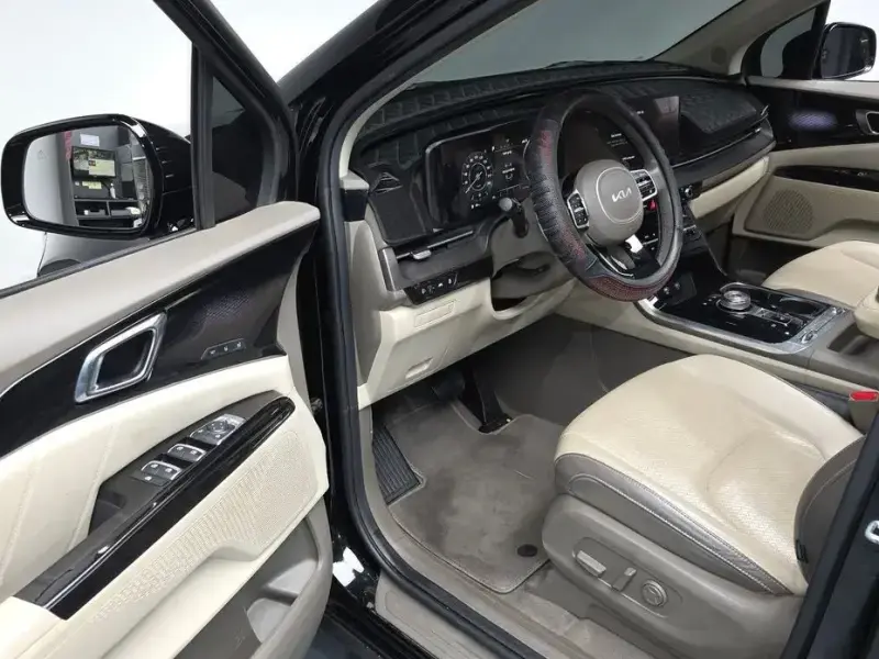 2022 Kia Carnival с пробегом 75 415 км
