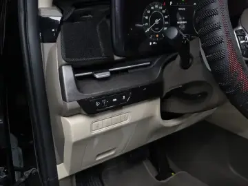 2022 Kia Carnival с пробегом 75 415 км