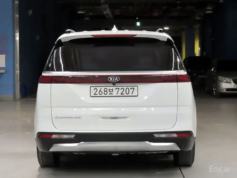 2021 Kia Carnival с пробегом 103 920 км