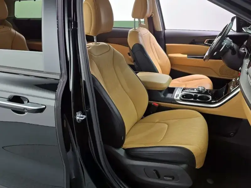 2021 Kia Carnival с пробегом 122 506 км