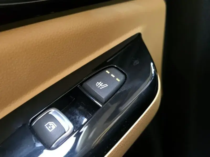 2021 Kia Carnival с пробегом 122 506 км