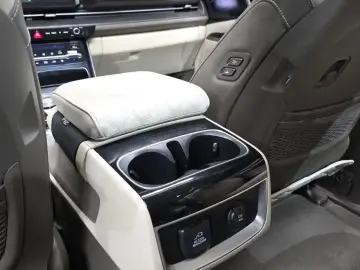 2022 Kia Carnival с пробегом 75 415 км
