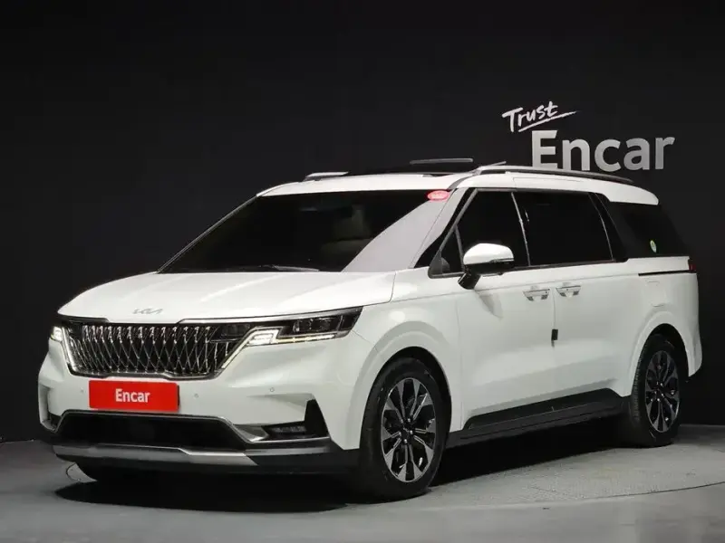 2022 Kia Carnival с пробегом 65 780 км