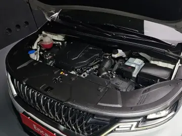 2022 Kia Carnival с пробегом 65 780 км