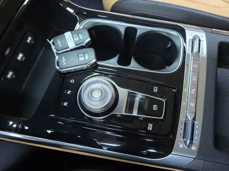 2022 Kia Carnival с пробегом 98 958 км
