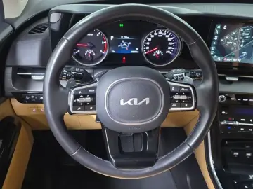 2022 Kia Carnival с пробегом 98 958 км