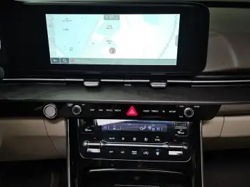 2022 Kia Carnival с пробегом 65 780 км