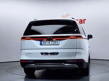 2021 Kia Carnival с пробегом 22 188 км