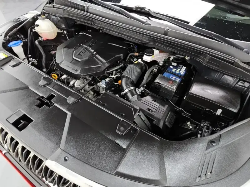 2023 Kia Carnival с пробегом 40 703 км