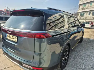 2022 Kia Carnival с пробегом 38 336 км