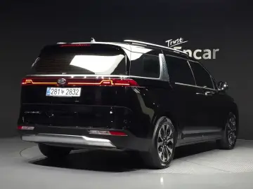 2021 Kia Carnival с пробегом 119 281 км