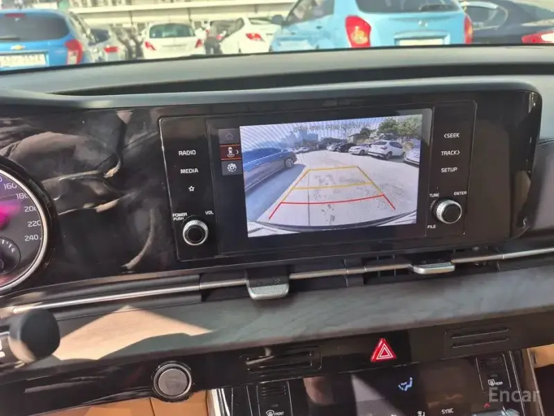2022 Kia Carnival с пробегом 38 336 км