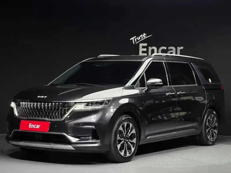 2021 Kia Carnival с пробегом 93 946 км