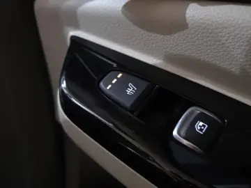 2021 Kia Carnival с пробегом 93 946 км